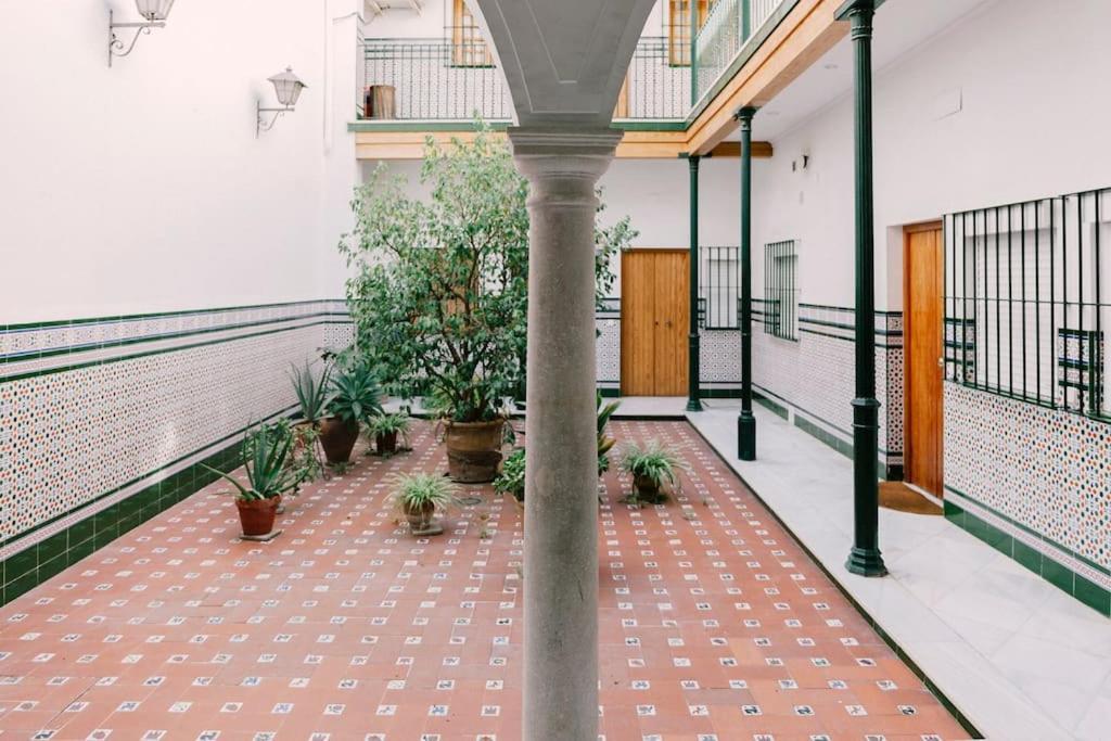 Wonderful 3 Bedroom Flat In The Heart Of Triana Apartamento *
