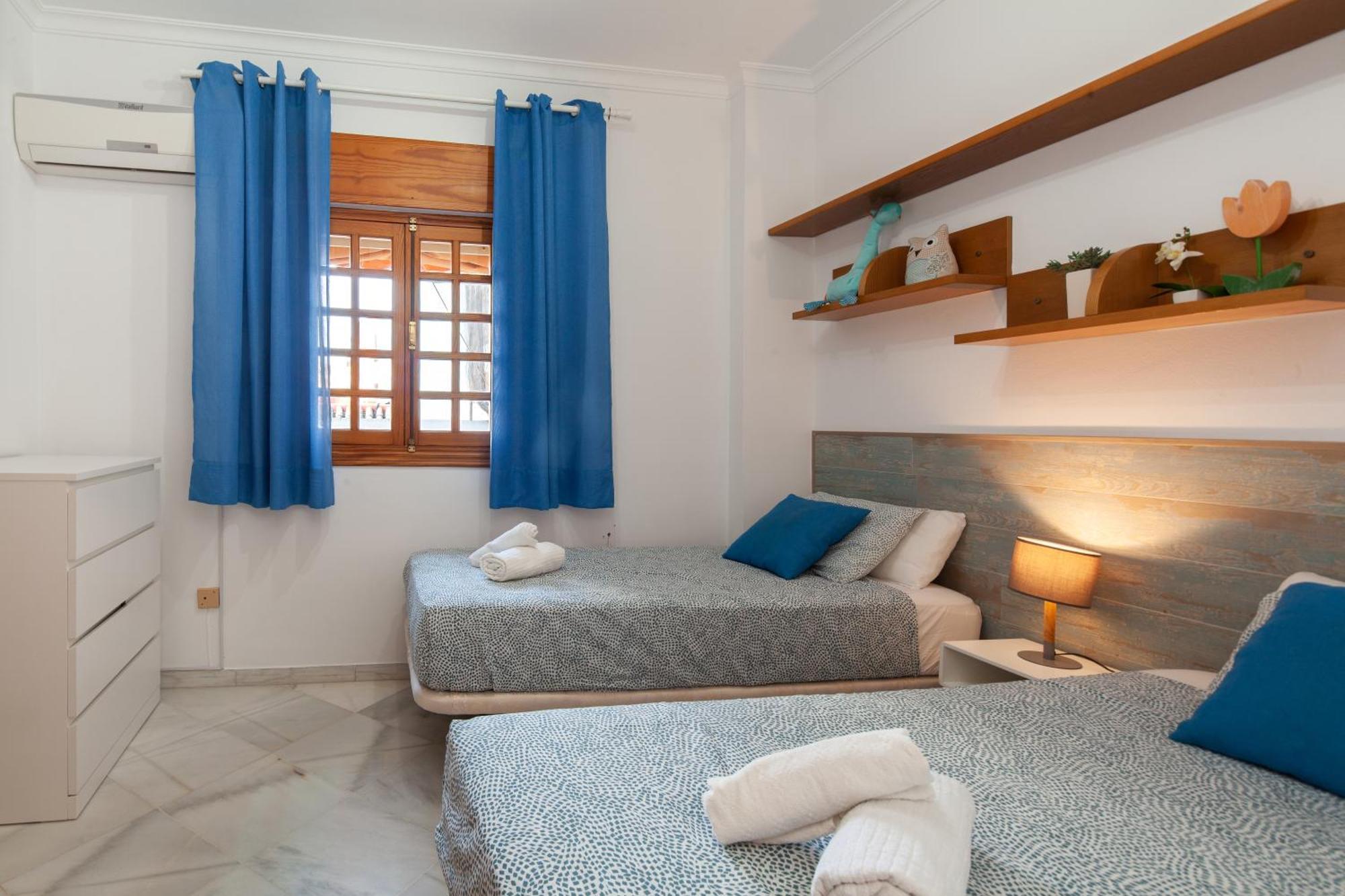 Apartamento Wonderful 3 Bedroom Flat In The Heart Of Triana *